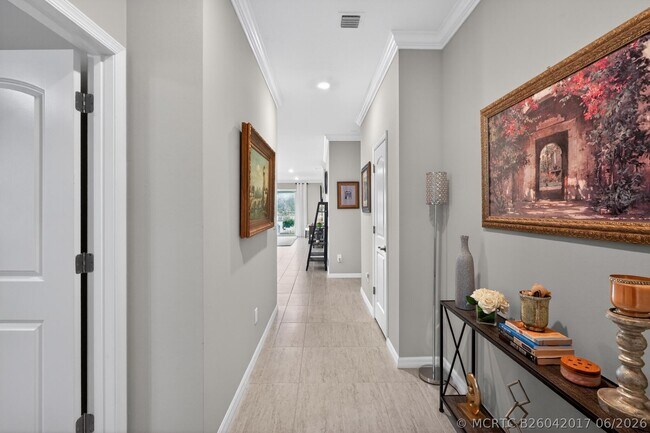 Building Photo - 10430 SW Captiva Dr