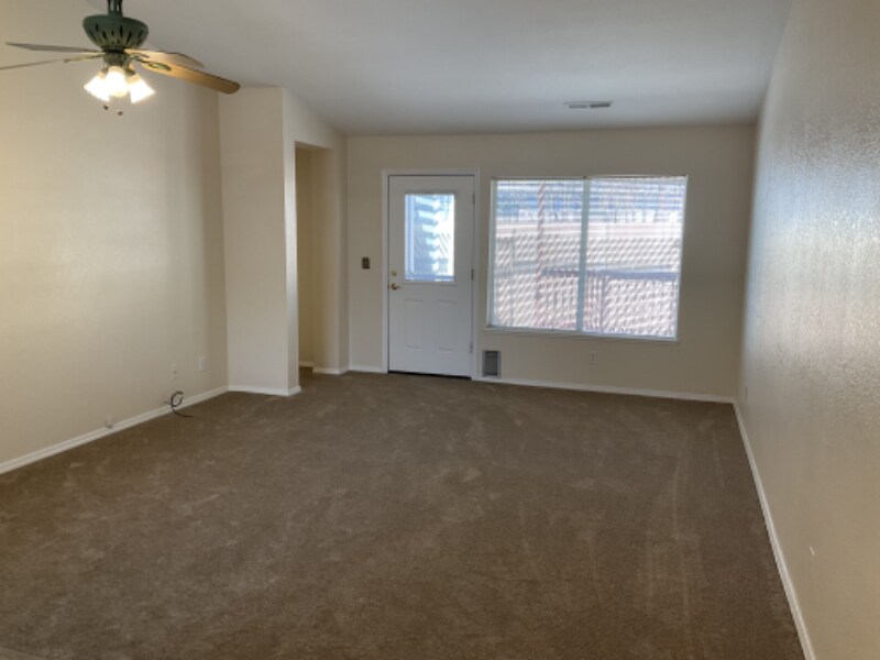 Building Photo - 4523 China Rose Cir