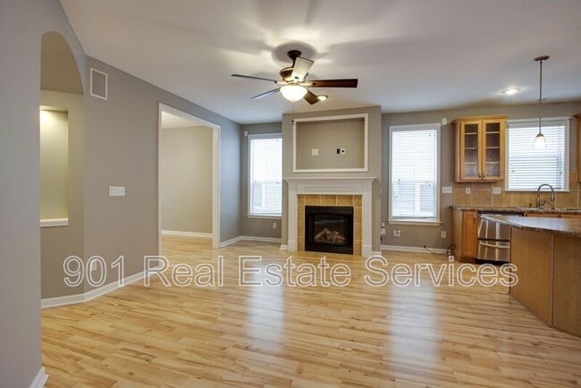 Building Photo - 1413 Island Town Dr