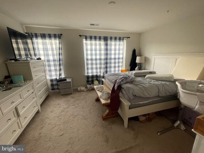 Building Photo - 7563 Crowley St