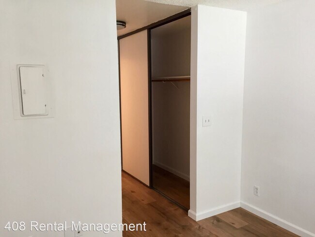 Building Photo - 1 br, 1 bath House - 5711 Makati Circle #B