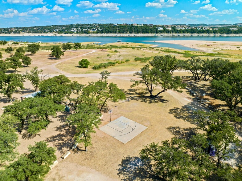 Building Photo - 302 Venture Blvd S