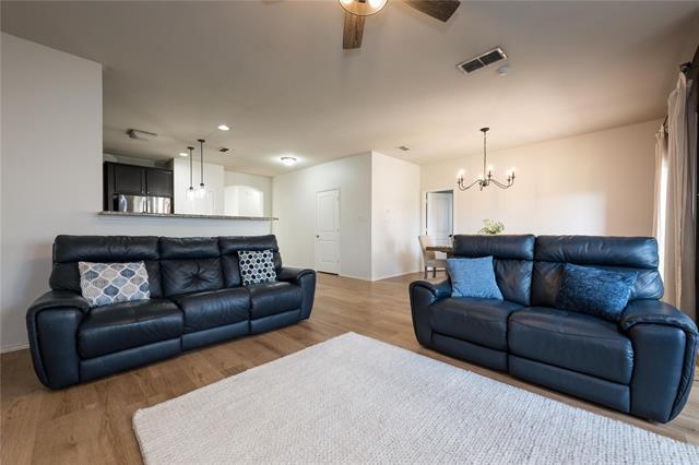 Building Photo - 1627 Kawati Way