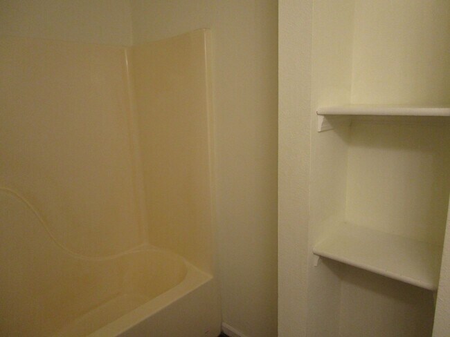 Building Photo - 2404-2406 Calder Ct.