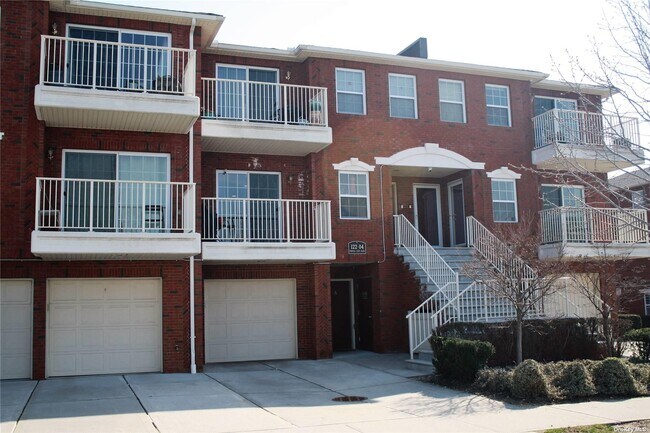 Primary Photo - 12204 Powell Cove Blvd