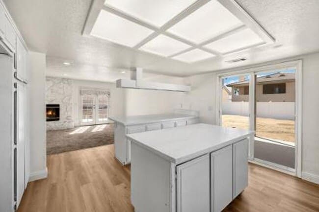 Building Photo - 17705 Vista Point Dr