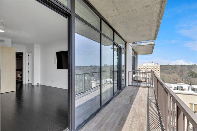 Building Photo - 2233 Peachtree Rd