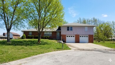 Building Photo - 4632-4634 Southampton Ct