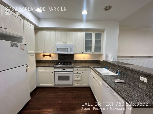 Building Photo - 8732 Esplanade Park Ln