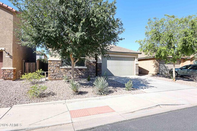 Building Photo - 12041 W Cottontail Ln