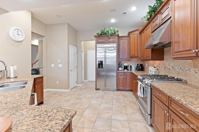 Building Photo - 115 Andover Dr