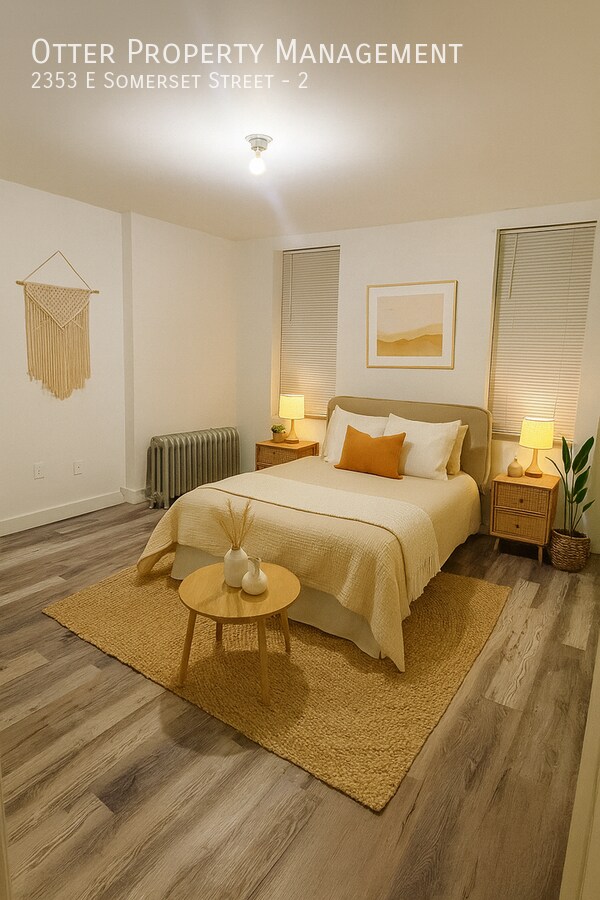 Building Photo - 2353 E Somerset St