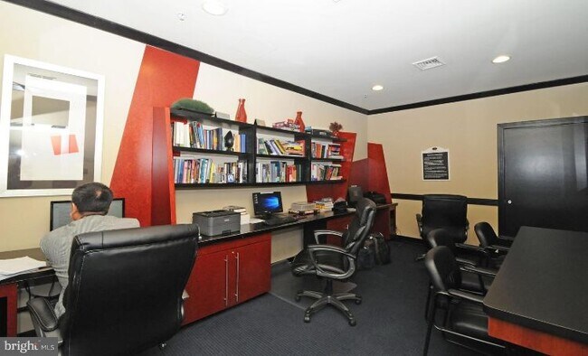 Building Photo - 9486 Virginia Center Blvd