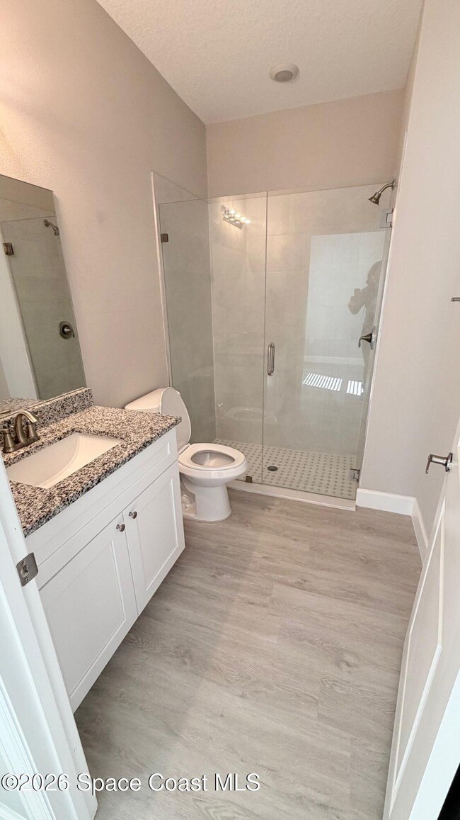 Building Photo - 1318 Saxony Rd SW