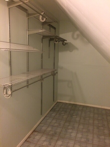 Building Photo - 57 Park Ave