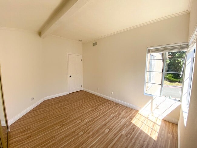 Building Photo - 3126 E Fox Run Way