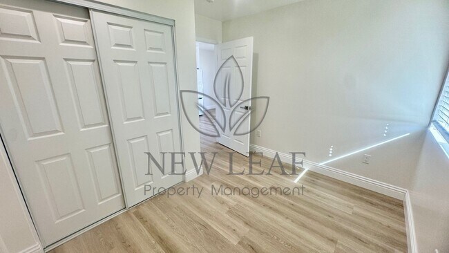 Building Photo - 189 Elizabeth Ln