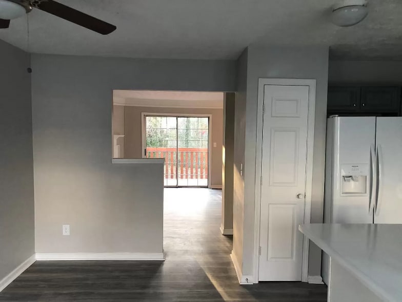 Building Photo - 992 Vintage Pointe Dr