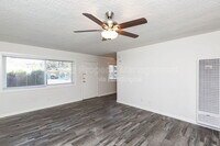 Building Photo - 6206 Mission Gorge Rd