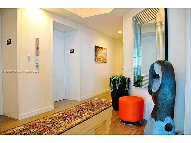 Building Photo - 2711 S Ocean Dr