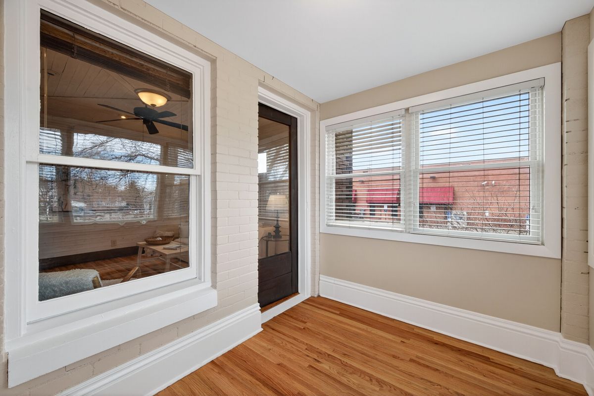 Building Photo - 722 Grand Ave