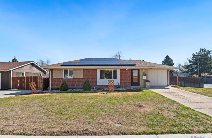 Primary Photo - 96 S Depew Dr