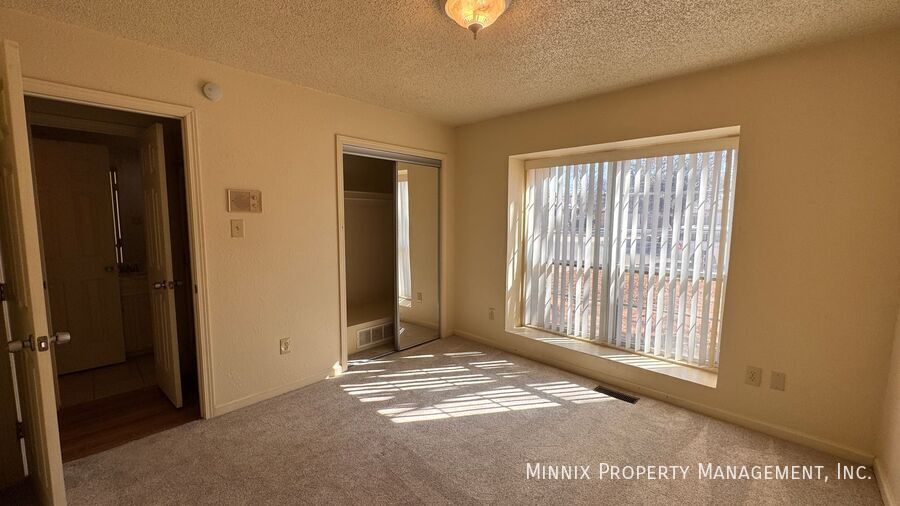 Building Photo - 4410 75th Dr