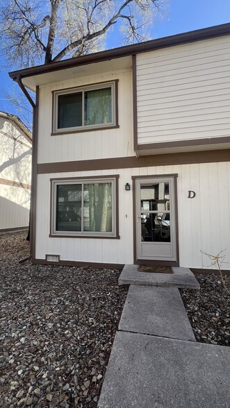 Primary Photo - 725 Alexander Rd
