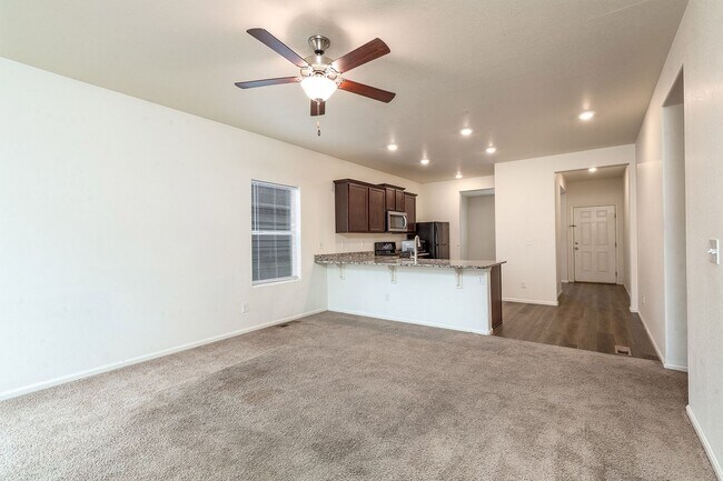 Building Photo - 9764 Chalkstone Ln