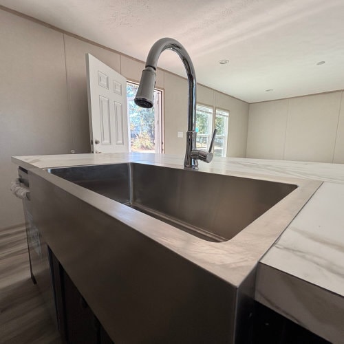 Building Photo - 219 Eagle Dr