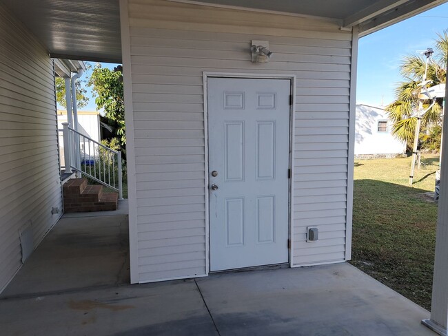 Building Photo - 55+ Community!!! Available May 23, 2025