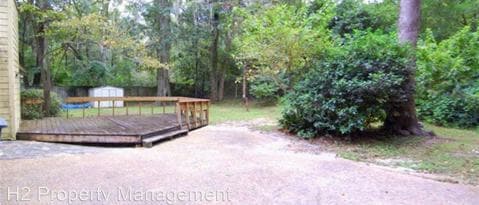 Building Photo - 1007 Redbud Ave