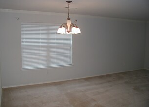 Building Photo - Charming 3 Bedroom 2 Bath In Keller ISD Move in Special! 1 month FREE!