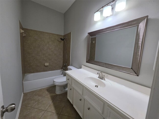 Building Photo - 2813 Arbor Brook Ln