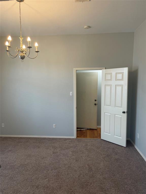 Building Photo - 3208 Clinton Pl