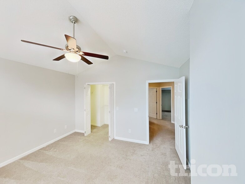 Building Photo - 4828 Lighthouse Ct