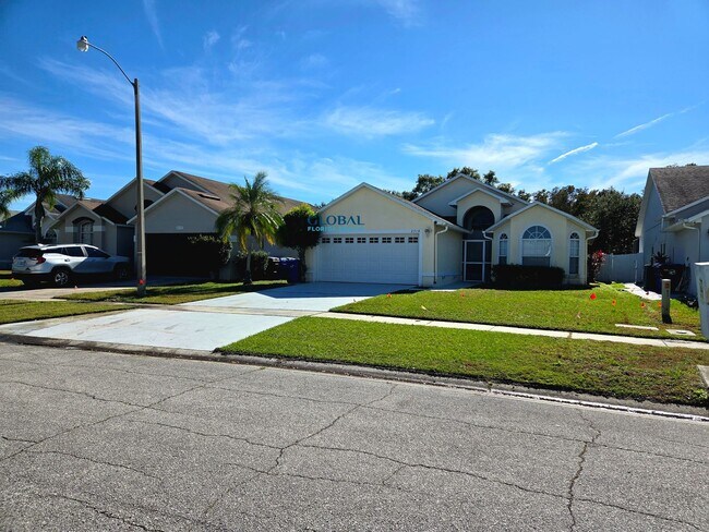 Primary Photo - Prime Kissimmee Rental in Lakeside Estates!