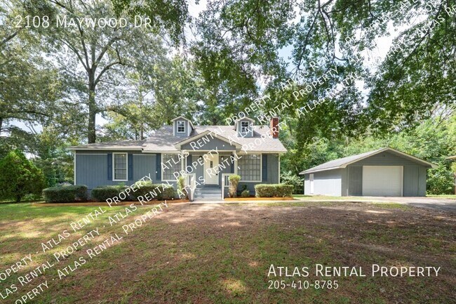 Building Photo - 2108 Maywood Dr