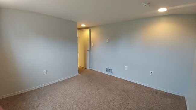 Building Photo - PCC-2107#