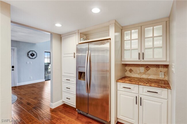 Building Photo - 17054 Marina Cove Ln