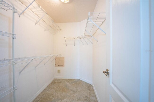 Building Photo - 1876 Holton Rd