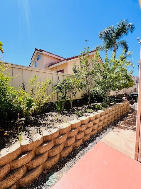 Building Photo - 1816 Paseo Del Lago Dr