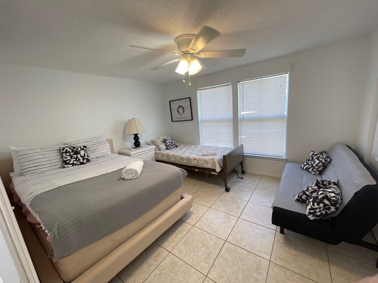 2x1 OR 4X2 BACKYARD BEDROOM WITH 3 BEDS FULL, 2 TWINS - 2440 Manasota Beach Rd