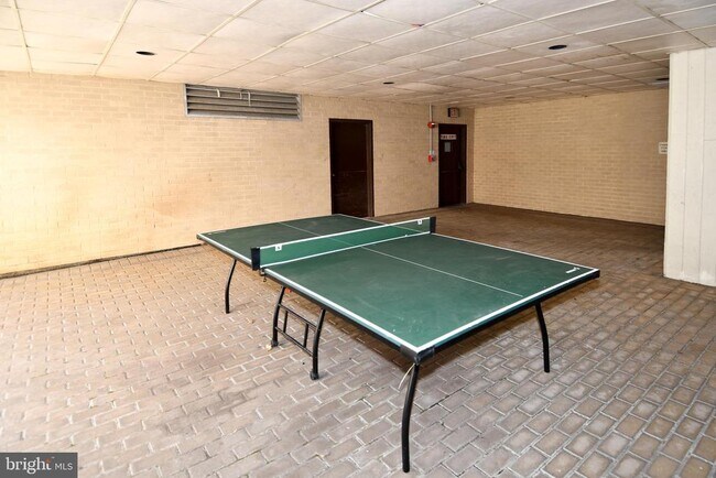 Building Photo - 4601 N Park Ave