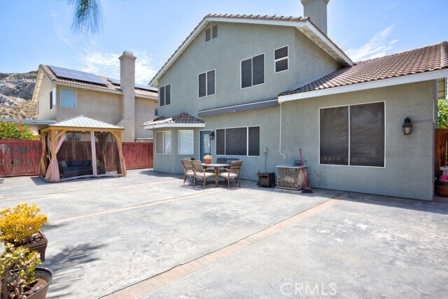 Building Photo - 14794 Goldenrain Dr