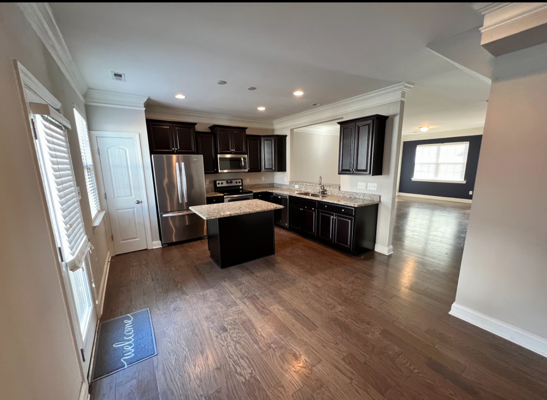 Building Photo - 6812 Hawser Ln