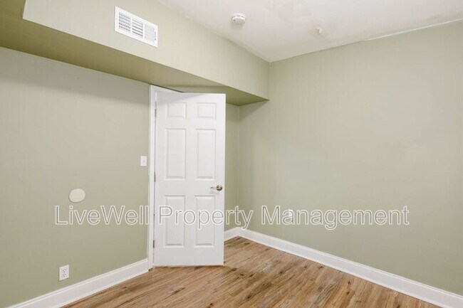 Building Photo - 407 Westfield Dr