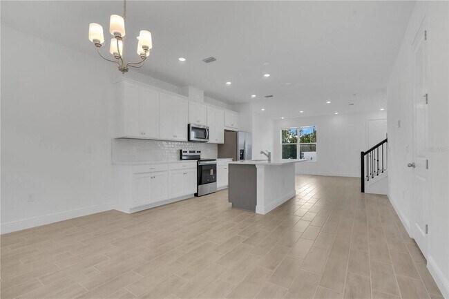 Building Photo - 13102 Serene Glade Rd