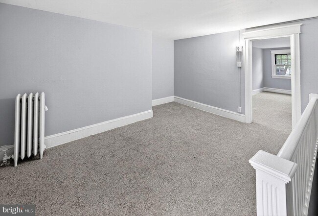 Building Photo - 53 Sanhican Dr
