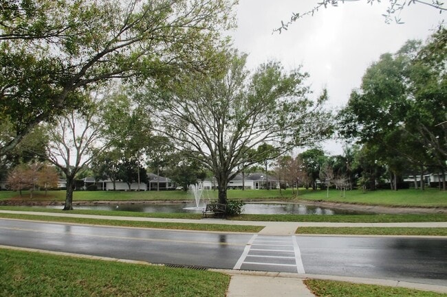 Building Photo - 1702 Silverleaf Oak Ct